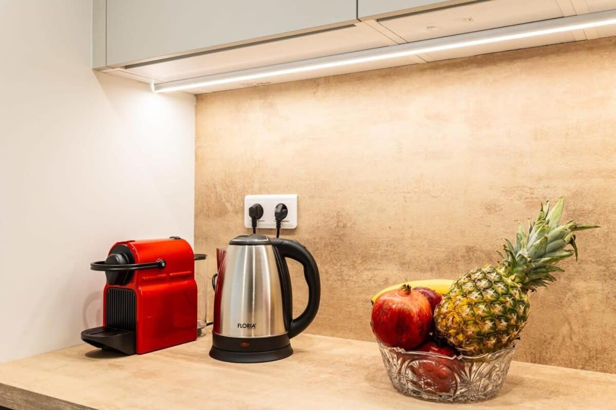 Athens Grec Suites - The Ultimate City Getaways In Dafni Екстериор снимка